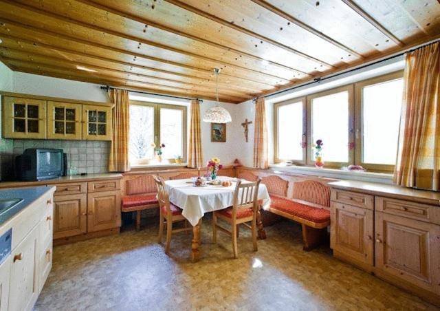 Pension Ederhof Йохберг Екстериор снимка