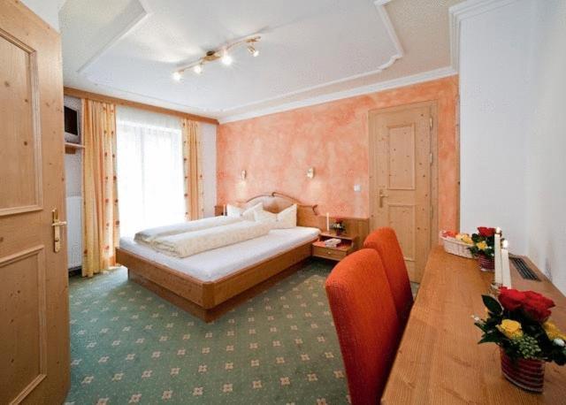 Pension Ederhof Йохберг Стая снимка